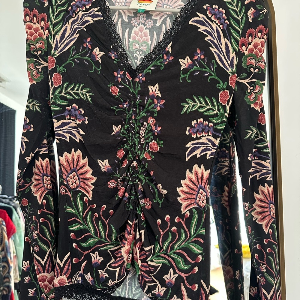 Farm Rio Ruched Long Sleeve Top - Picture 2 of 6